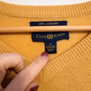 Club Room Men's V-Neck Sweater - Mustard